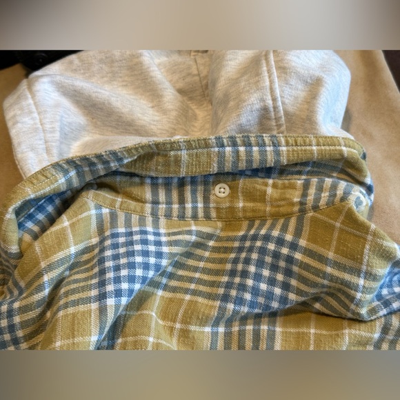 American Eagle flannel with removable hood, yellow and blue men’s large - Picture 5 of 5